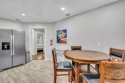 1305 E 32nd Street, Savannah, GA 31404 - Photo 6