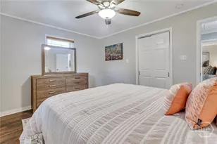 1305 E 32nd St, Savannah, GA 31404 - Photo 10