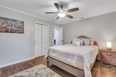 1305 E 32nd Street, Savannah, GA 31404 - Photo 16