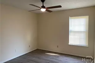 7 Belfair Dr, Savannah, GA 31419 - Photo 14