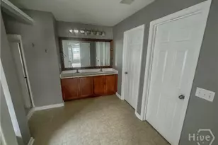 36 Central Park Wy, Savannah, GA 31407 - Photo 6