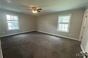 826 E 33rd St, Savannah, GA 31401 - Photo 18