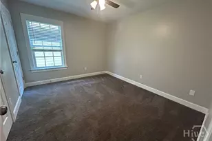 826 E 33rd St, Savannah, GA 31401 - Photo 22