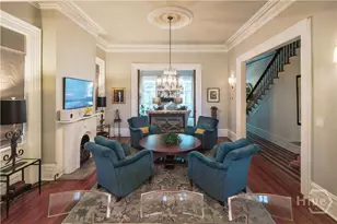 314 E Huntingdon St, Savannah, GA 31401 - Photo 16