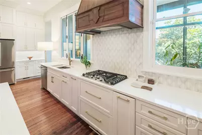 314 E Huntingdon Street, Savannah, GA 31401 - Photo 22