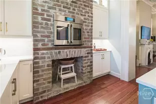 314 E Huntingdon St, Savannah, GA 31401 - Photo 24