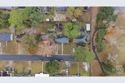 325 Manor Drive, Savannah, GA 31404 - Photo 6
