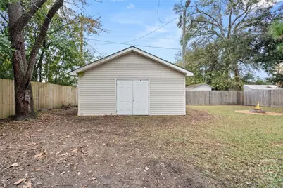 325 Manor Drive, Savannah, GA 31404 - Photo 4