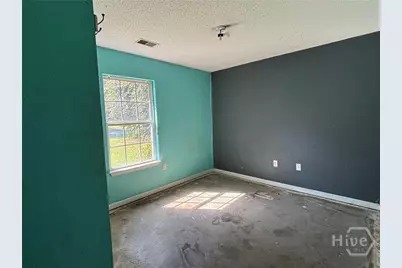 405 Shadowbrook Circle, Springfield, GA 31329 - Photo 12