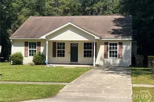 405 Shadowbrook Cir, Springfield, GA 31329 - Photo 2