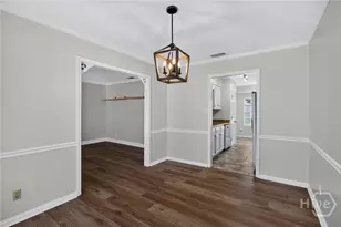 916 Mill Dr, Savannah, GA 31419 - Photo 10