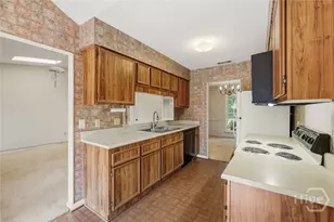 7601 Wymberly Ct, Savannah, GA 31406 - Photo 14