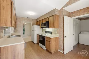 7601 Wymberly Ct, Savannah, GA 31406 - Photo 12