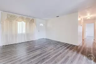 126 Oglesby Ave, Garden City, GA 31408 - Photo 6