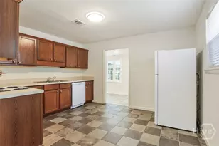 1505 W Creighton Pl, Savannah, GA 31406 - Photo 12