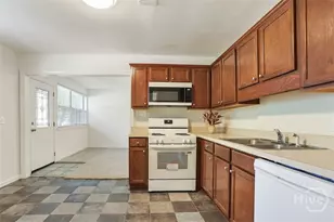 1505 W Creighton Pl, Savannah, GA 31406 - Photo 12