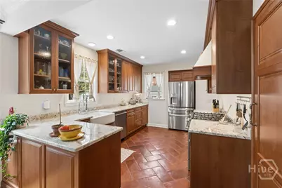 20 E 48th Street, Savannah, GA 31405 - Photo 10