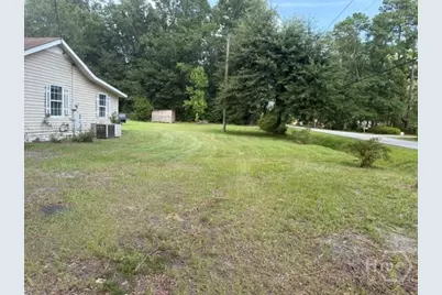 14 P0Plar St, Bloomingdale, GA 31302 - Photo 2