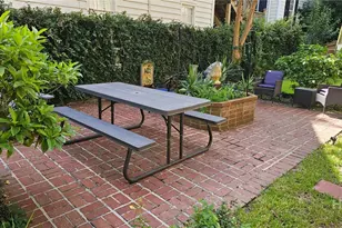 109 E Park Ave, Savannah, GA 31401 - Photo 26