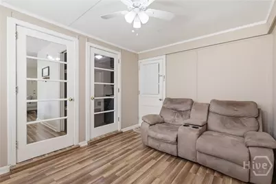 8611 Clarke Avenue, Savannah, GA 31406 - Photo 14