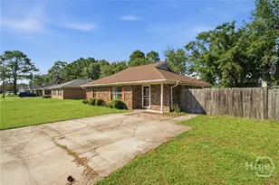1328 Loblolly Dr, Hinesville, GA 31313 - Photo 2