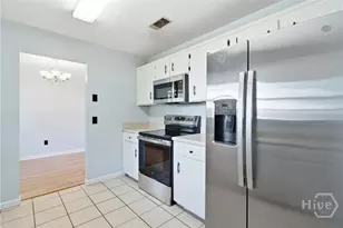 1328 Loblolly Dr, Hinesville, GA 31313 - Photo 6