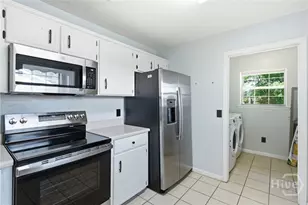 1328 Loblolly Dr, Hinesville, GA 31313 - Photo 8