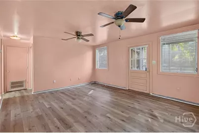 2422 Norwood Avenue, Savannah, GA 31406 - Photo 14