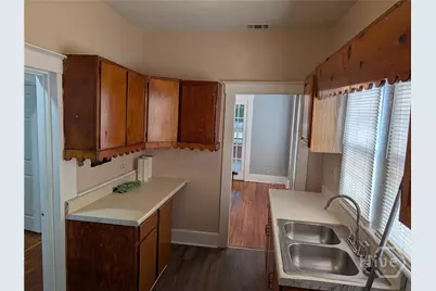 1237 E Anderson Street, Savannah, GA 31404 - Photo 8