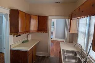 1237 E Anderson St, Savannah, GA 31404 - Photo 8