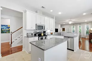15 Oakhaven Ln, Savannah, GA 31419 - Photo 8