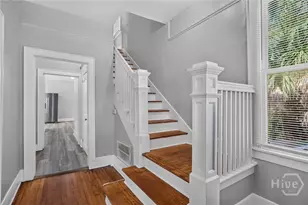 535 E 37th St, Savannah, GA 31401 - Photo 8