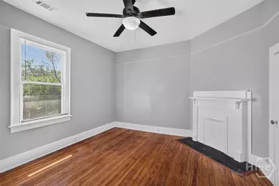 535 E 37th Street, Savannah, GA 31401 - Photo 32