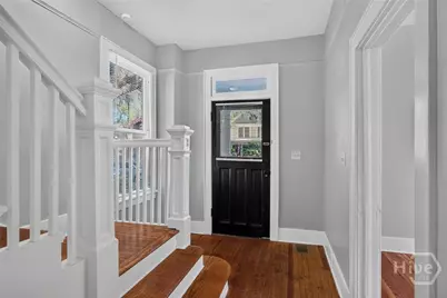 535 E 37th Street, Savannah, GA 31401 - Photo 4