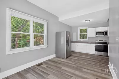 535 E 37th Street, Savannah, GA 31401 - Photo 18