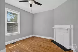 535 E 37th St, Savannah, GA 31401 - Photo 10