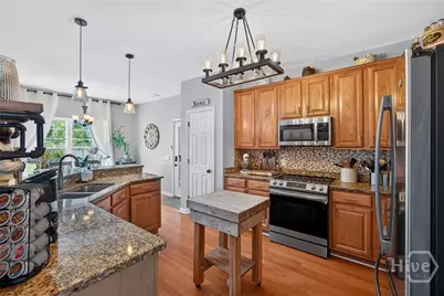 1014 Walthour Road, Savannah, GA 31410 - Photo 8