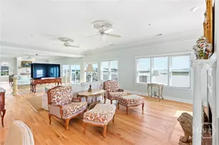 2910 River Dr, Savannah, GA 31404 - Photo 10