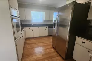 65 S Cromwell Rd, Savannah, GA 31410 - Photo 18