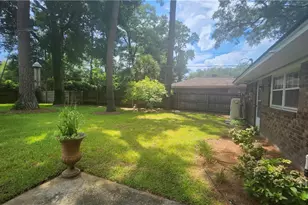 65 S Cromwell Rd, Savannah, GA 31410 - Photo 26