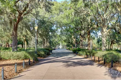 25 W Perry Street, Savannah, GA 31401 - Photo 62