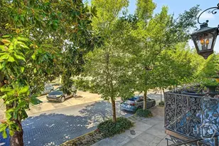 25 W Perry St, Savannah, GA 31401 - Photo 4