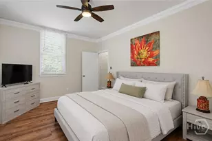 25 W Perry St, Savannah, GA 31401 - Photo 52