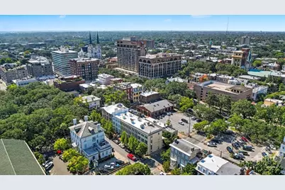 25 W Perry Street, Savannah, GA 31401 - Photo 58