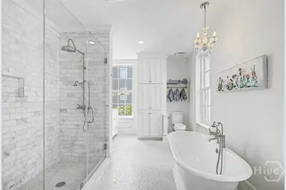 25 W Perry Street, Savannah, GA 31401 - Photo 30