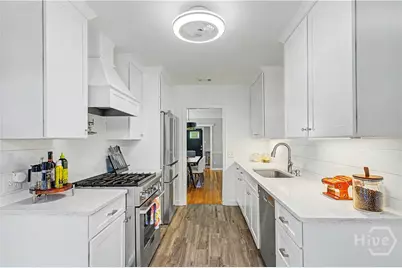 6 E 53rd Street, Savannah, GA 31405 - Photo 18