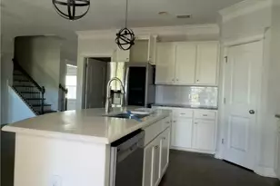 130 Timberland Cir, Richmond Hill, GA 31324 - Photo 10