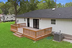 131 Bea Rd, Richmond Hill, GA 31324 - Photo 6
