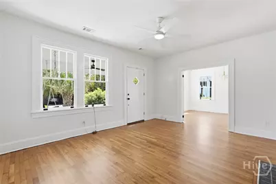 1106 E 40th Street, Savannah, GA 31404 - Photo 8