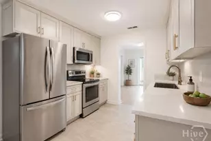 211 Christie Rd, Savannah, GA 31410 - Photo 16